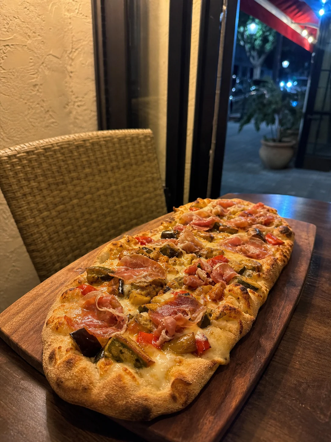 Pinsa romana · Pizzas